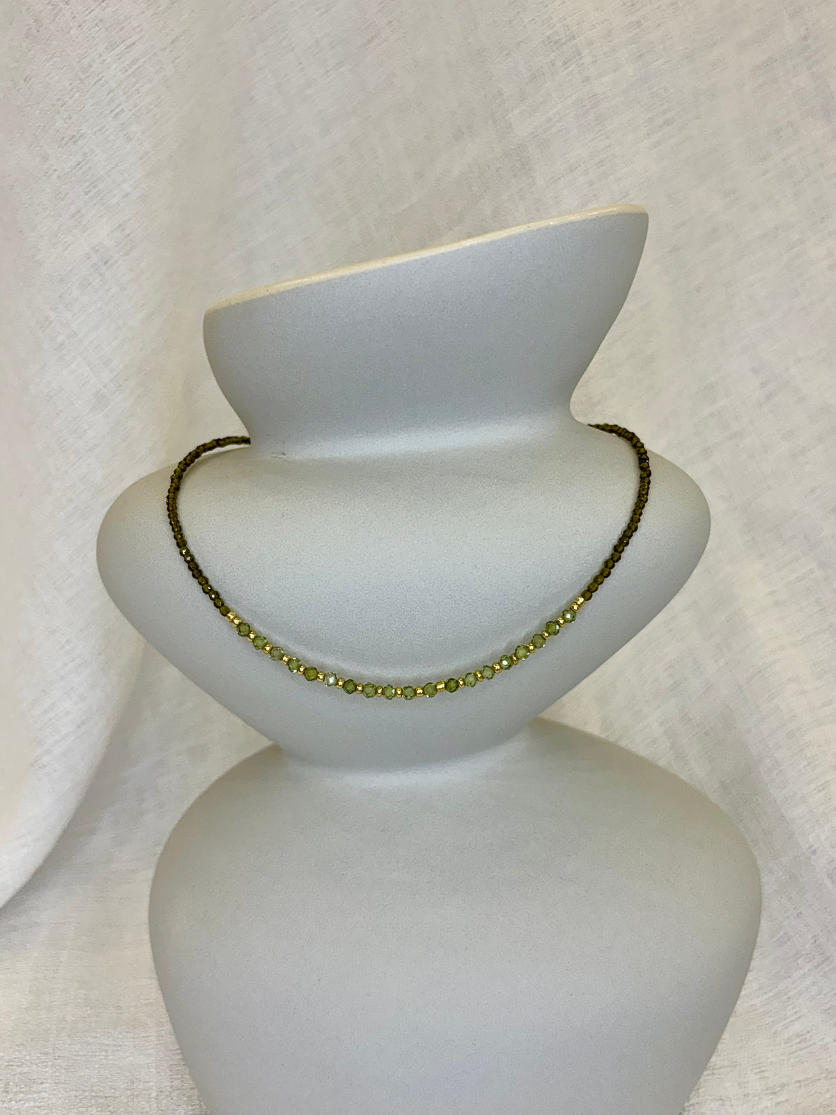 Dainty Design Choker - Sage Green