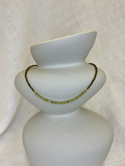 Dainty Design Choker - Sage Green