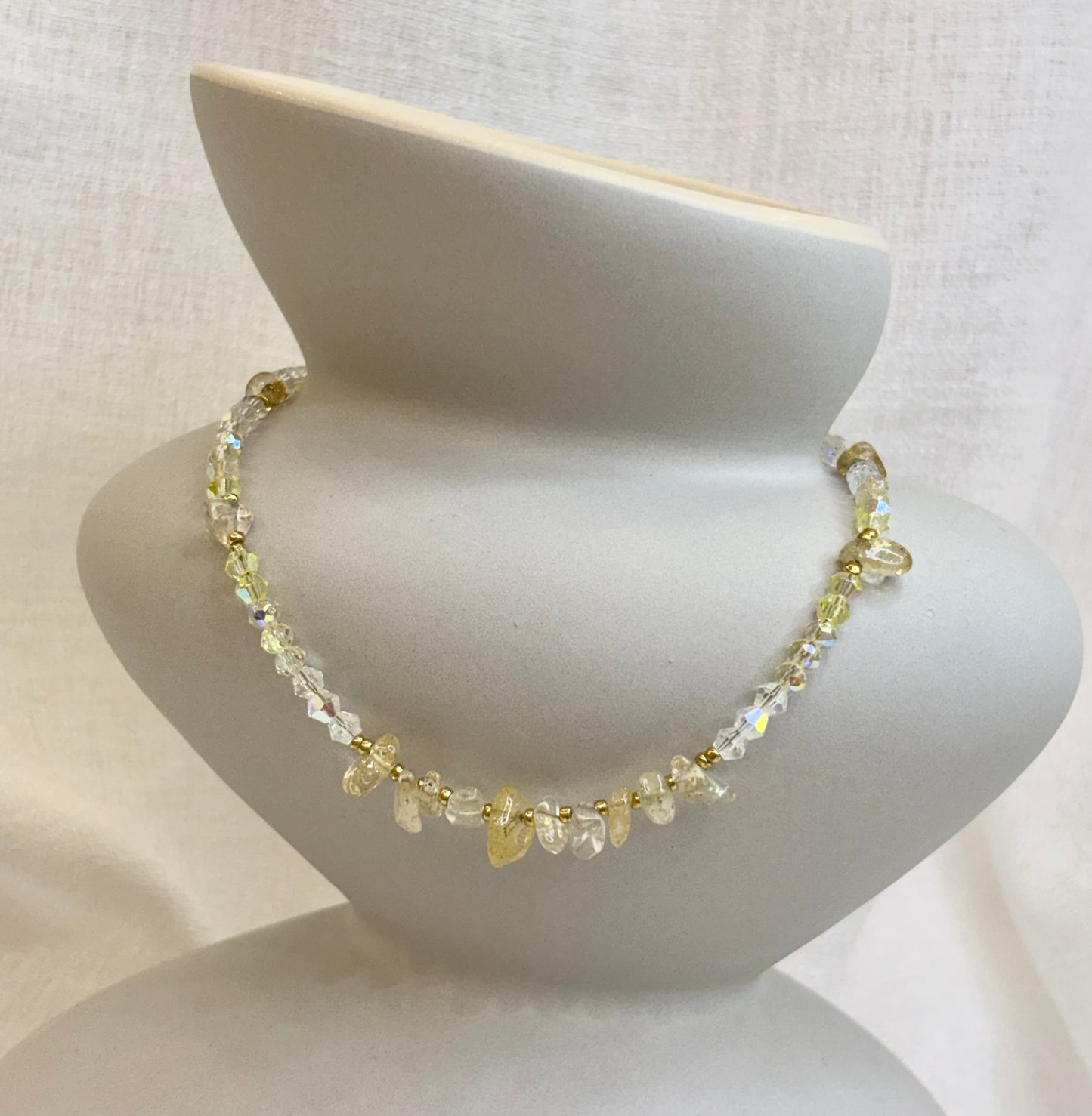 Qi Necklace - Sunlit Yellow