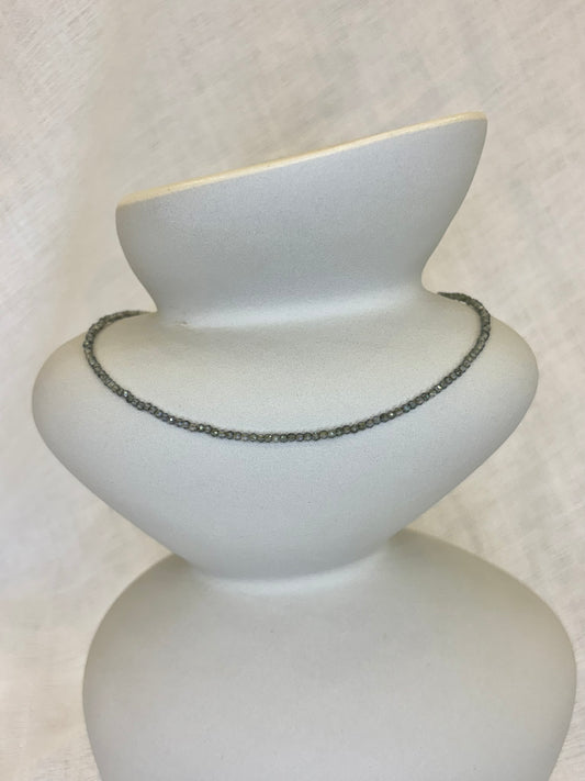 Dainty Unity Choker - Graphite Grey