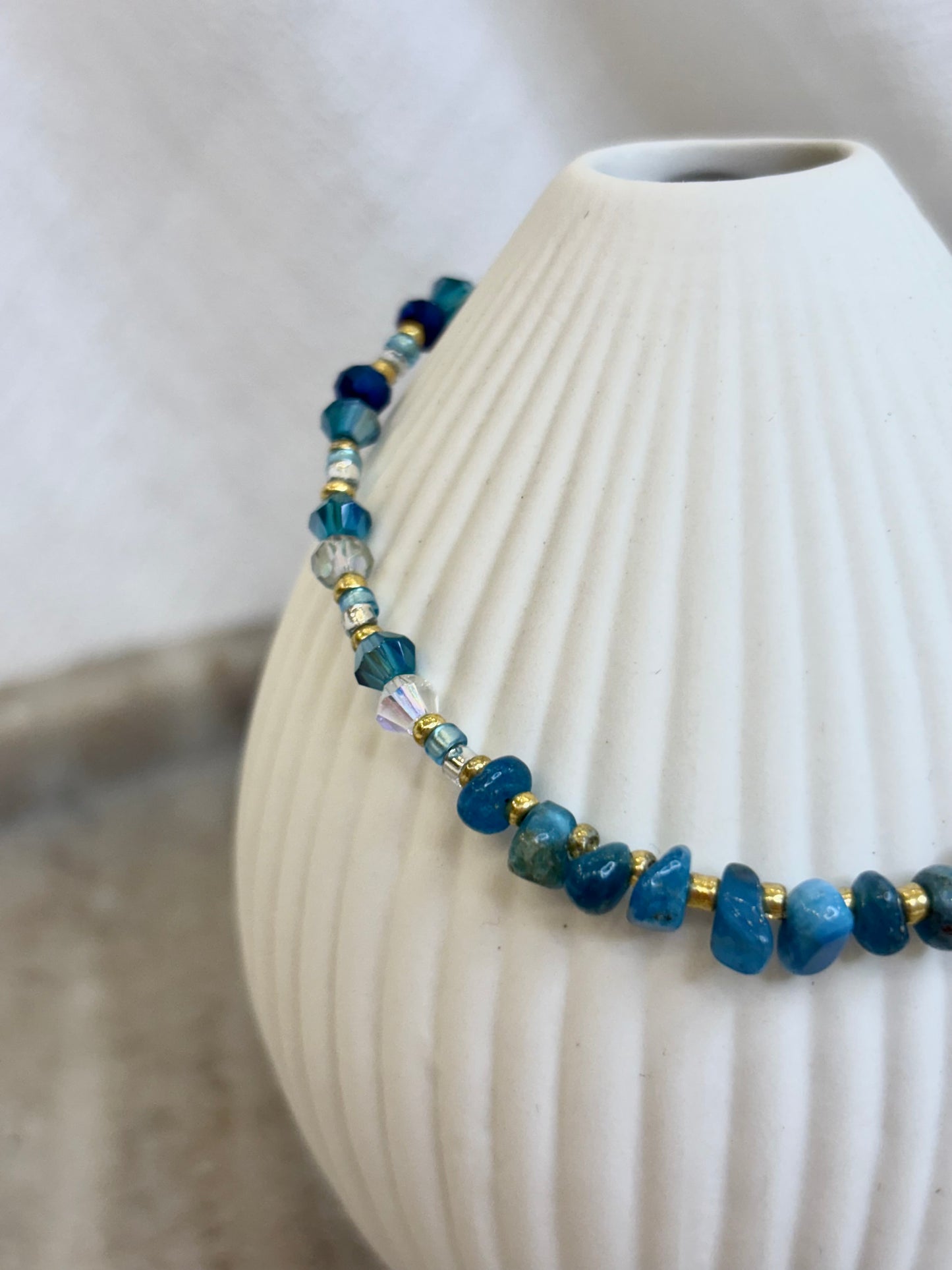 Qi Bracelet - Turquoise Blue