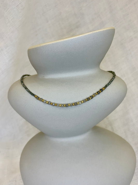 Dainty Design Choker - Graphite Gray